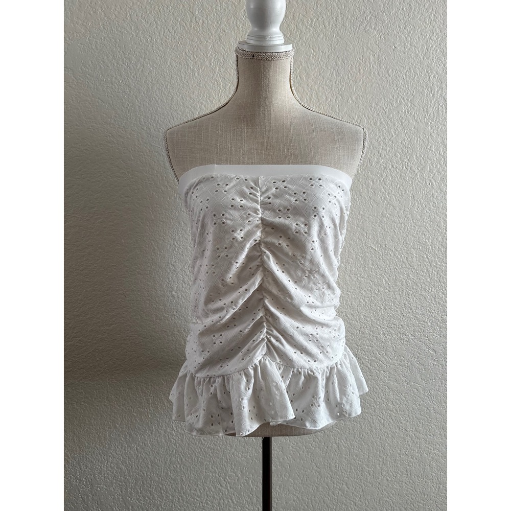 Unbranded Eyelet Lace Tube Top Size L White Ruched Ruffle Hem‎ Strapless